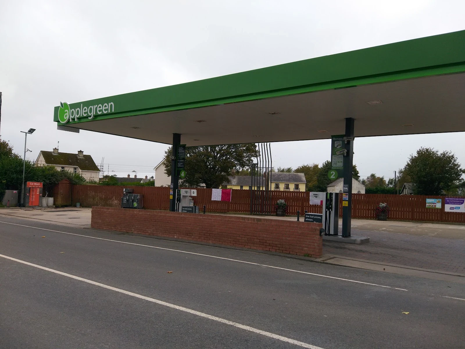 Applegreen | Castlebellingham, car wash in Castlebellingham, Louth