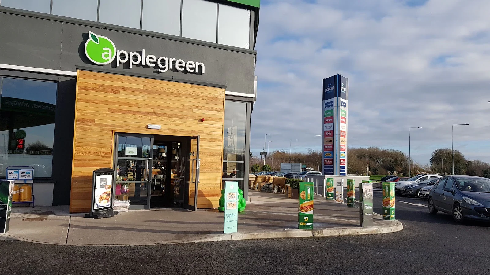 Applegreen | Navan | Athboy Rd, car wash in Navan, Meath