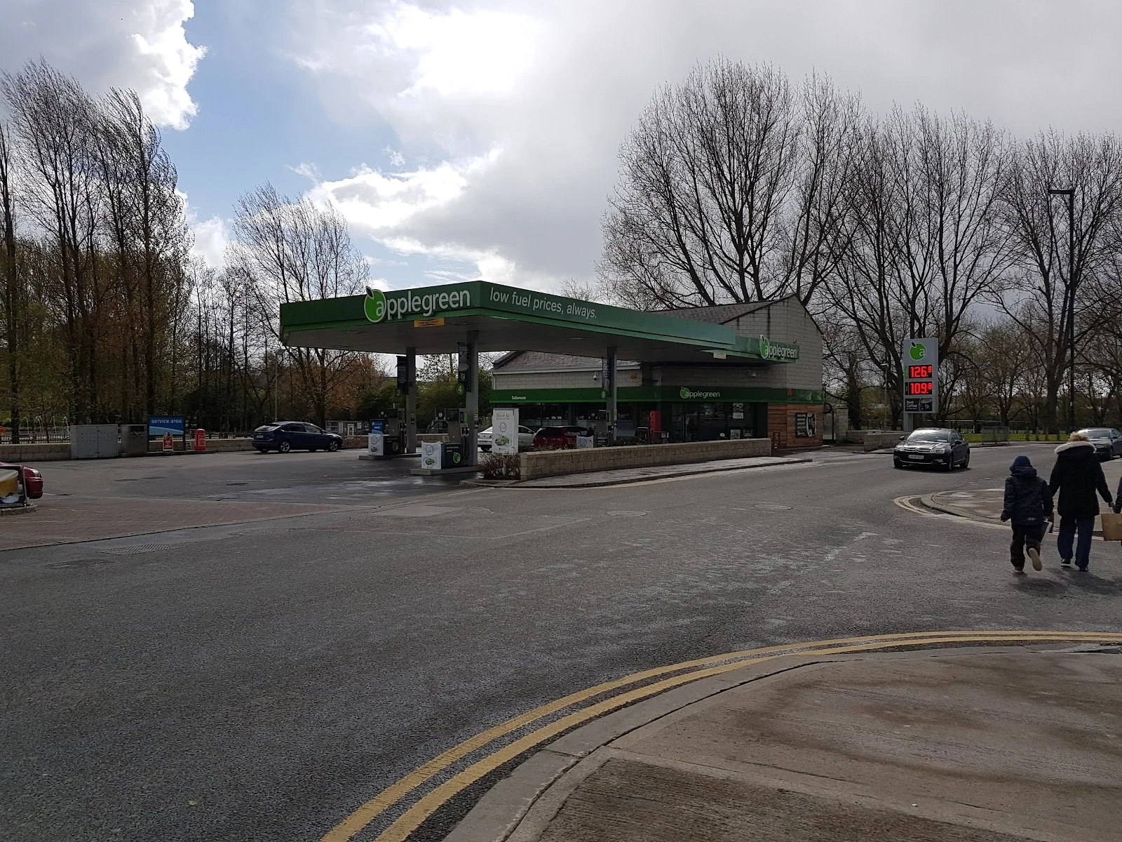 Applegreen | Tullamore, car wash in Tullamore, Offaly
