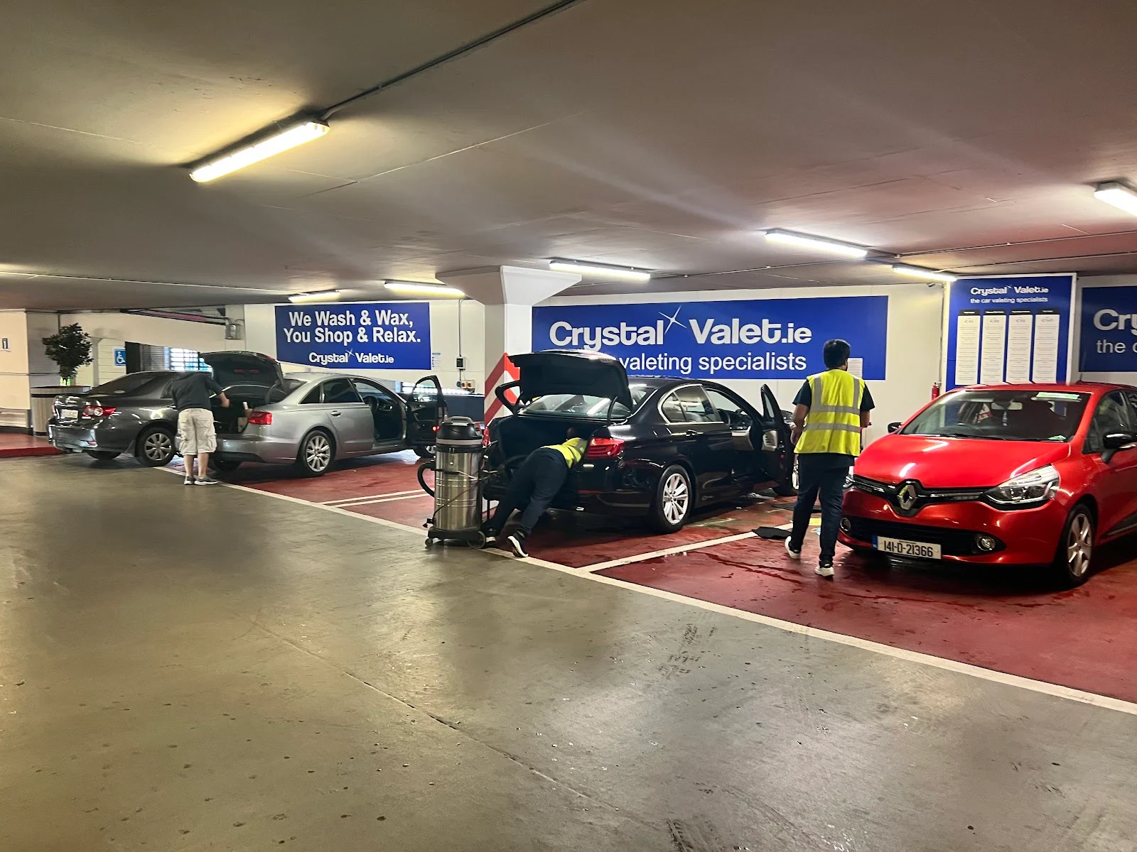 Crystal Valet - Arthur's Quay, car wash in Limerick