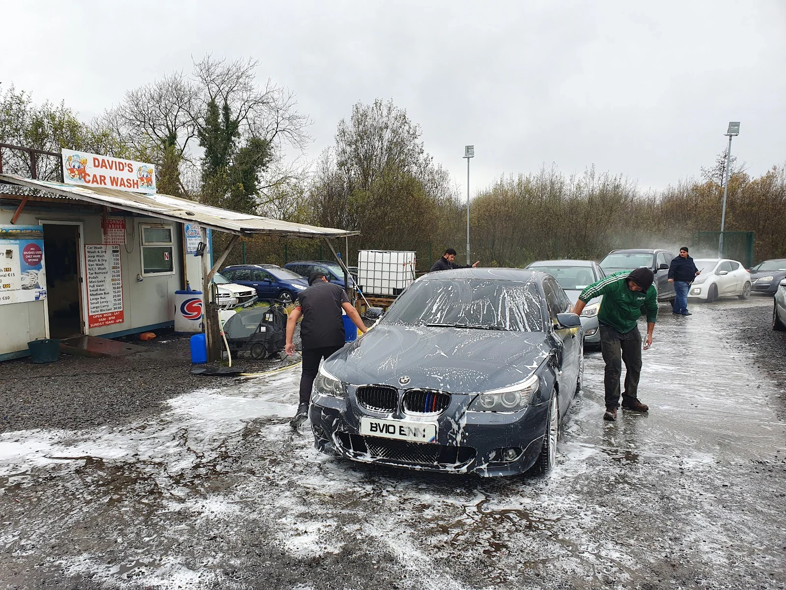 Davids Car Wash, car wash in Donegal