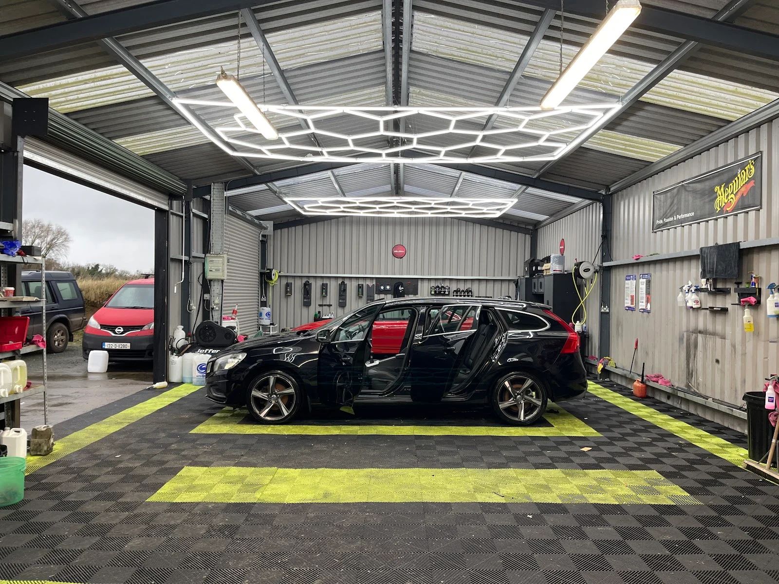 Mark Young Valeting, car wash in Navan, Meath
