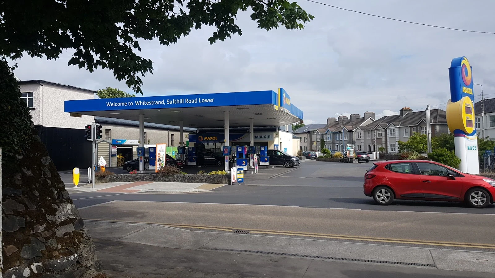 Maxol Service Station Whitestrand, car wash in Galway