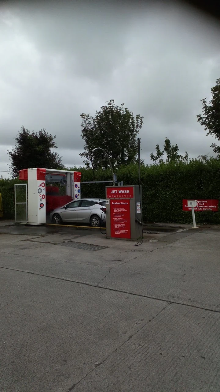O"flynn's/Centra/Circle K Service Station/, car wash in Listowel, Kerry