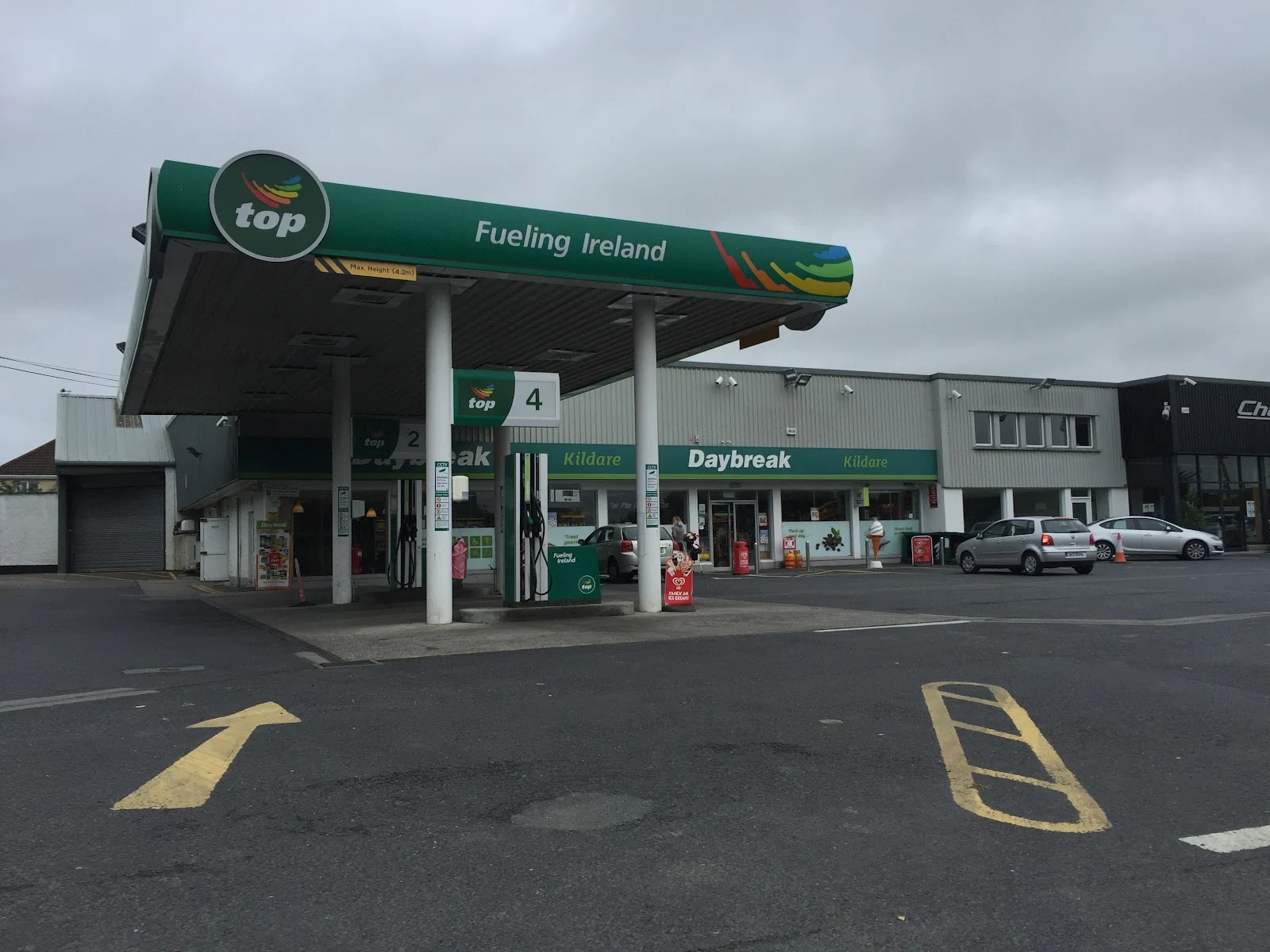 Top Oil Chapmans Service Station, car wash in Kildare