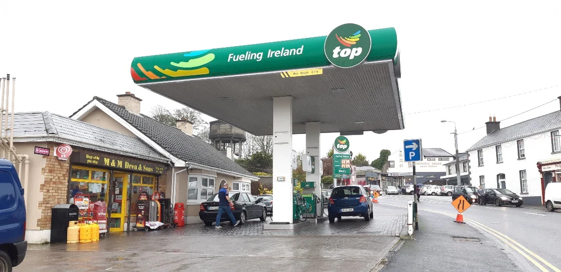 Top Oil Dreas Service Station, car wash in Kildare