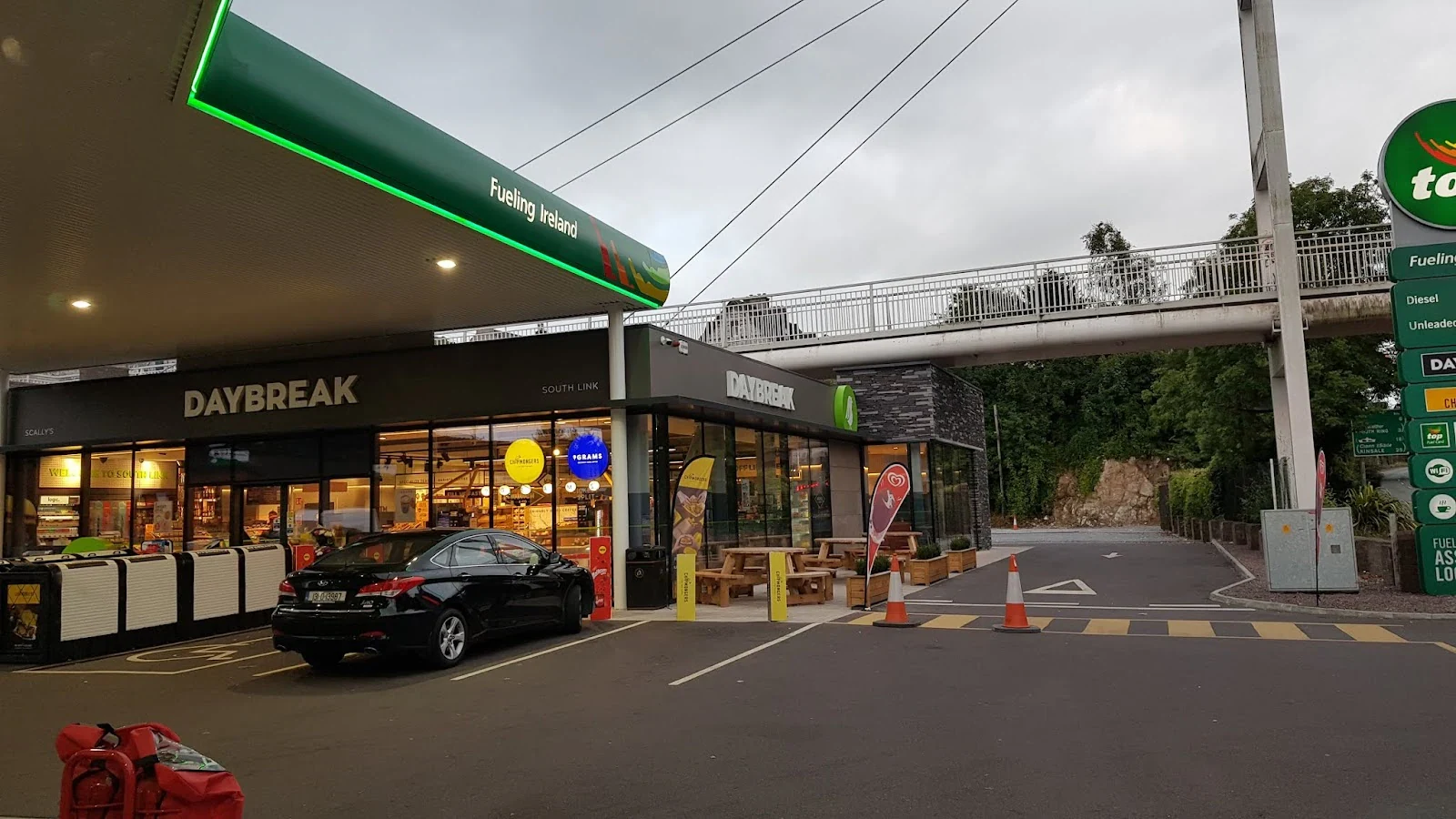 Top Oil South Link, car wash in Cork